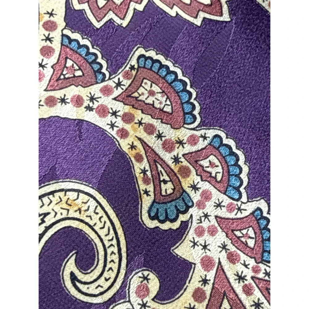Evan Picone Silk‎ Paisley Purple Men's Necktie